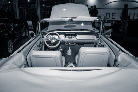 Behind the Scenes: What Makes the UK’s Classic Car Events so Unique?