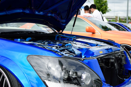 Motorsport Enthusiasts in the UK: How Car Clubs Fuel Racing Passion